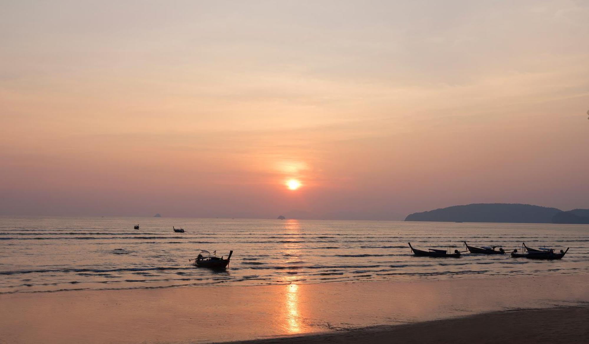 Aonang Villa Resort I Beach Front Ao Nang Bagian luar foto